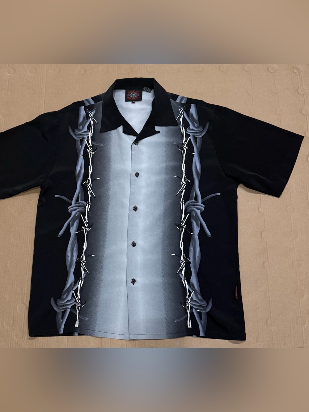 Dragonfly Road House Men Size XL Black Barbed Wire Embroidered Shirt